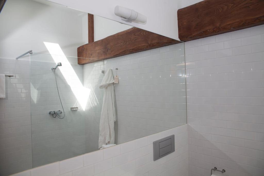 Double Room with Extra Bed (Optional),38466109:JPEG